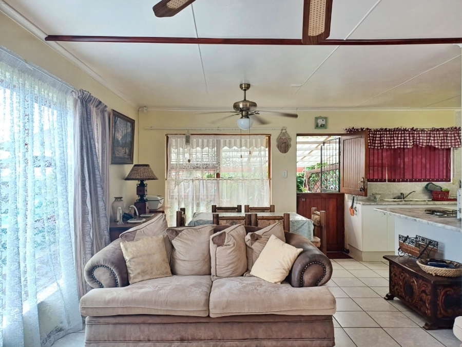 2 Bedroom Property for Sale in Fraaiuitsig Western Cape